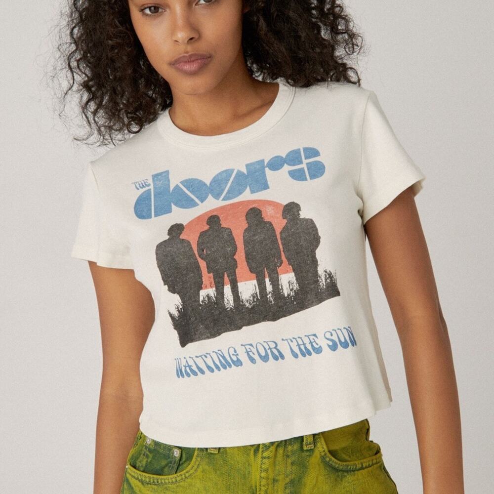 DAYDREAMER NWOT The Doors Waiting For The Sun Shrunken Band Tee Large Babydoll